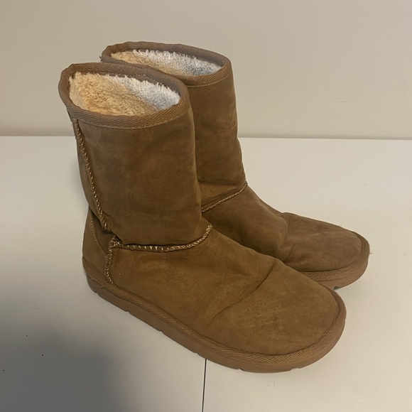 3M Thinsulate Brown Ankle Boots - Picture 4 of 6